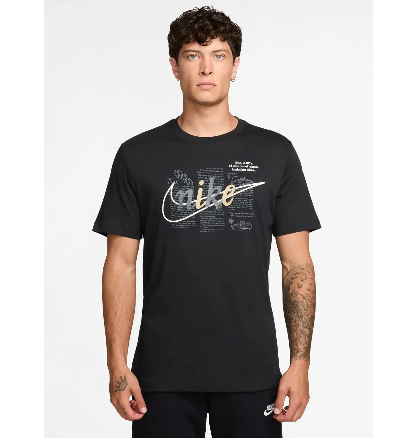 Футболка чоловіча Nike Sportswear Black IH1141-010