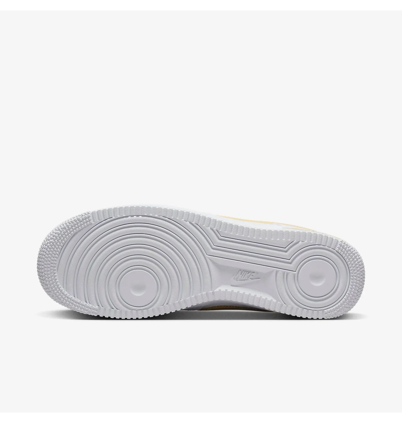 Кросівки чоловічі Nike Air Force 1 07 White DV3505-101