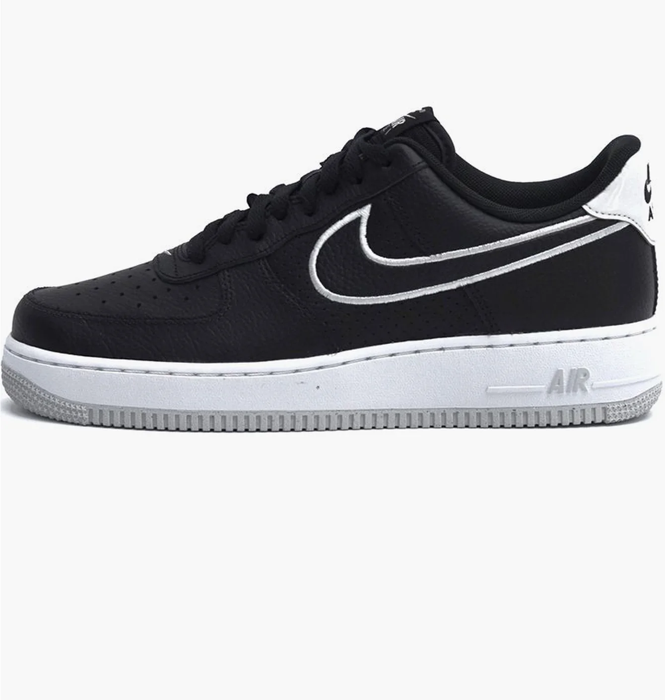 Кросівки чоловічі Nike Air Force 1 07 Black FJ4211-001