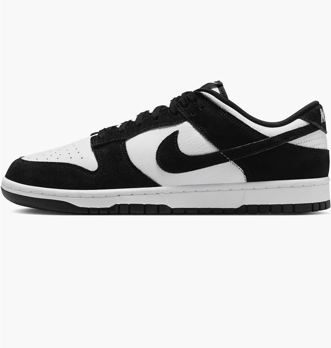 Кросівки чоловічі Nike Dunk Low Retro Black/White FQ8249-100