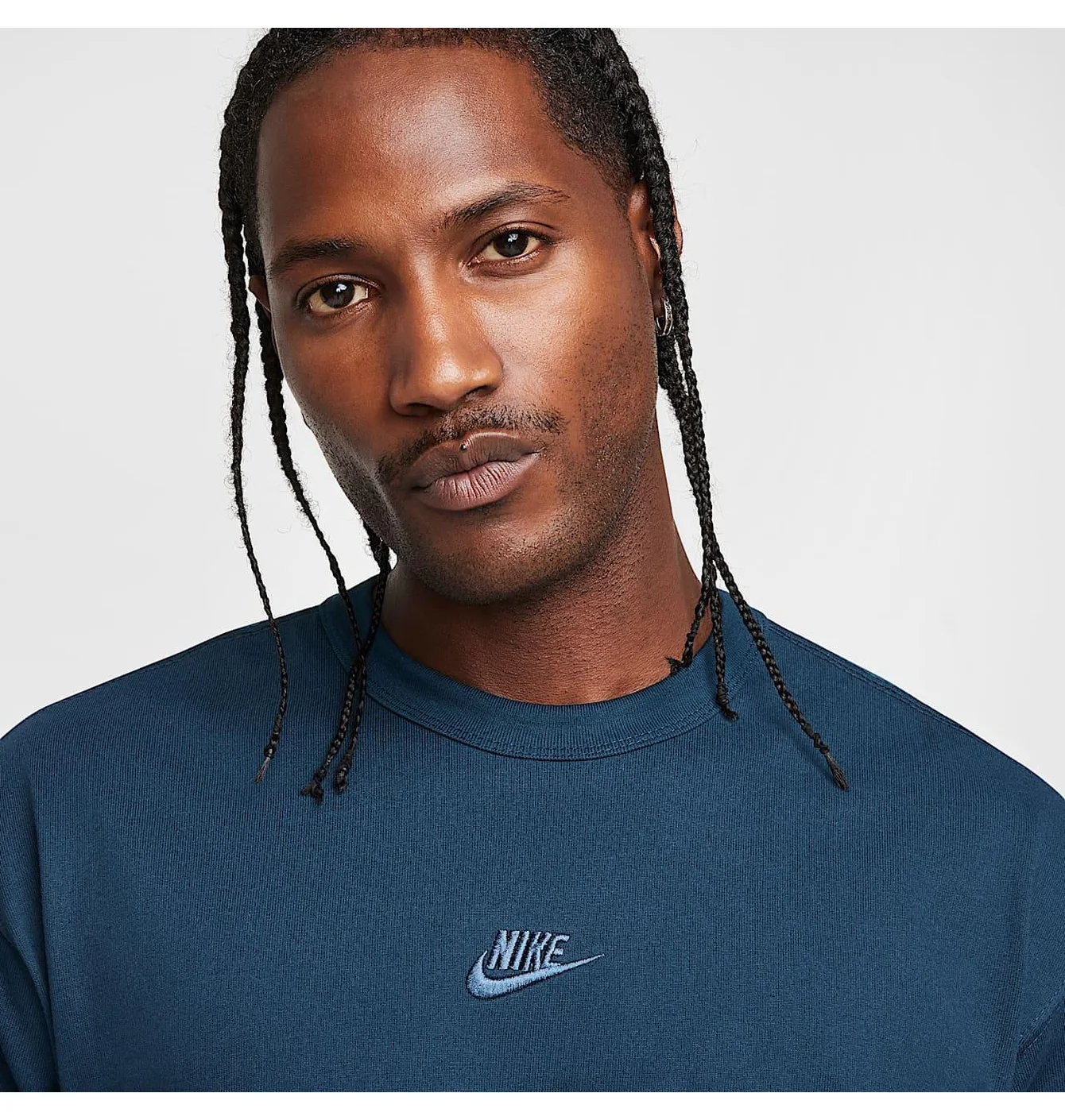 Футболка чоловіча Nike Premium Essential Blue DO7392-478