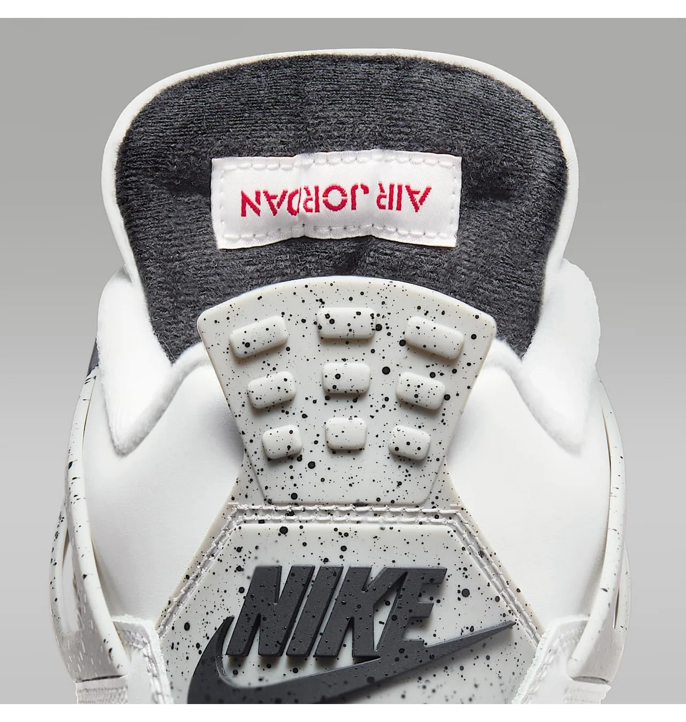 Кросівки чоловічі Nike 4 Retro White Cement White FV5029-100