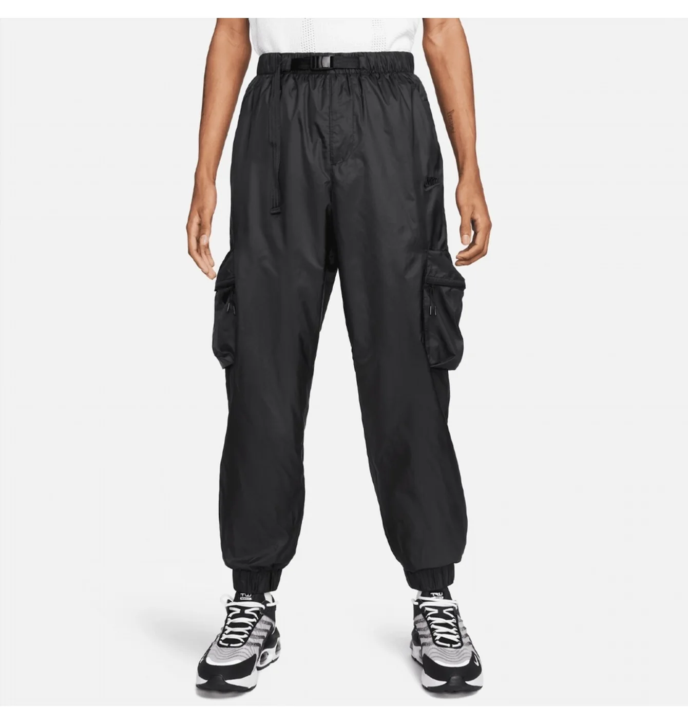 Штани чоловічі Nike Tech Lined Woven Pant Black FB7911-010