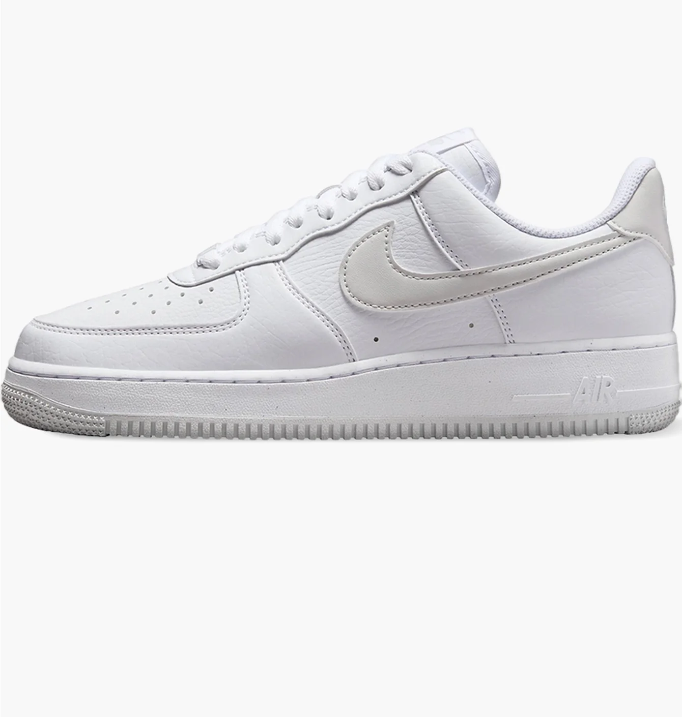 Кросівки жіночі Nike Air Force 1 07 Nn White DV3808-104