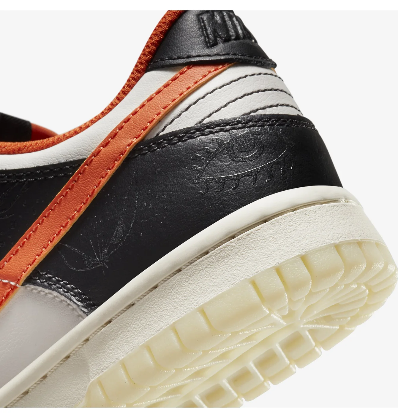 Кросівки дитячі Nike Dunk Low Prm Halloween Black/White Do3806-100