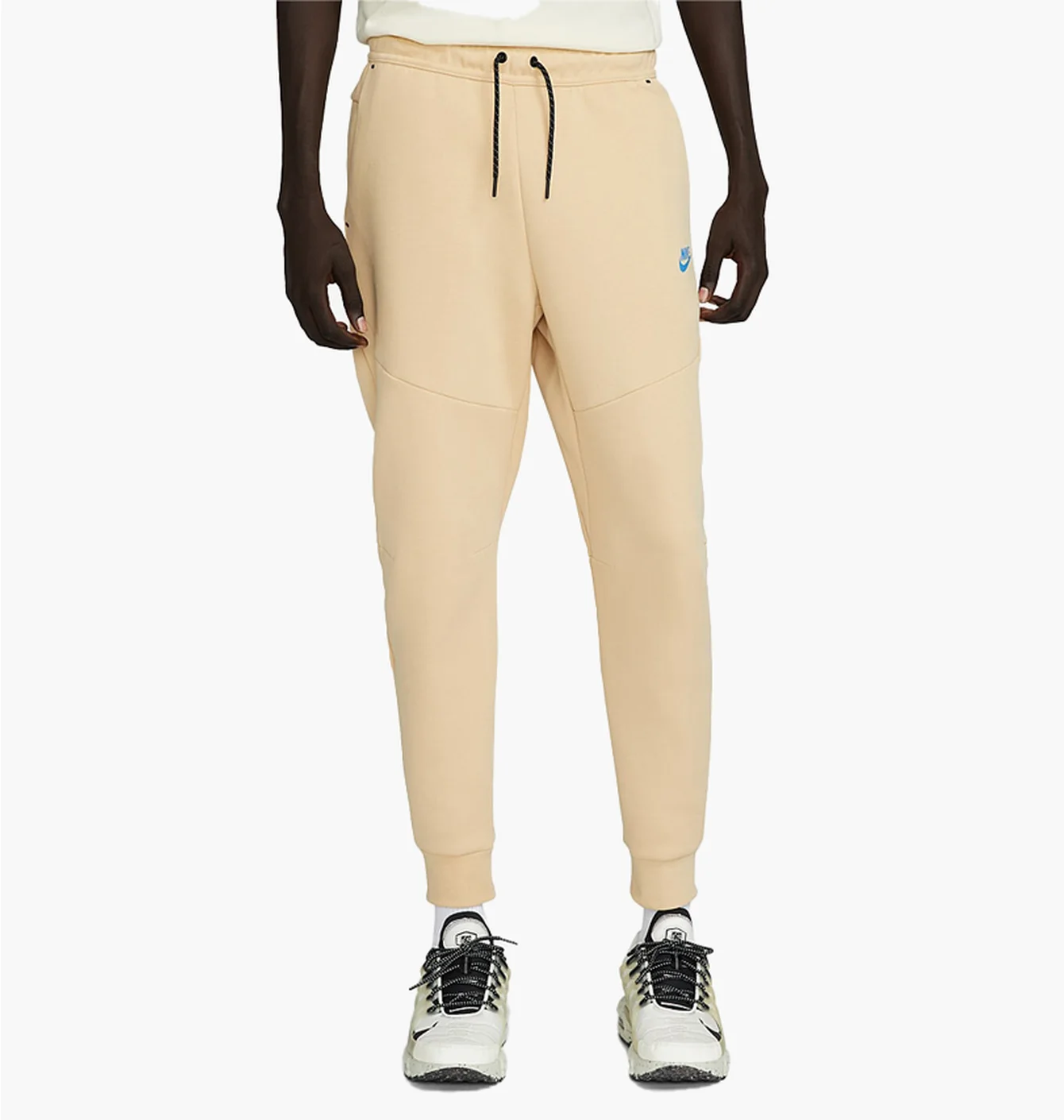 Штани чоловічі Nike Sportswear Tech Fleece Jogger Beige DV0538-252