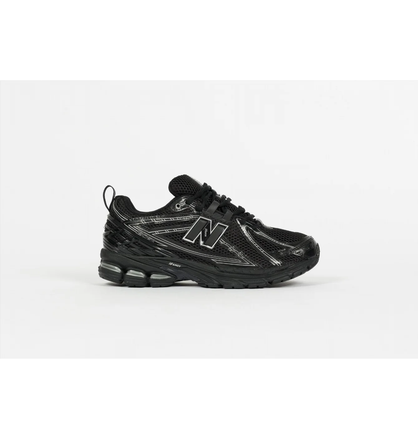 Кросівки чоловічі New Balance 1906R Black M1906RCH