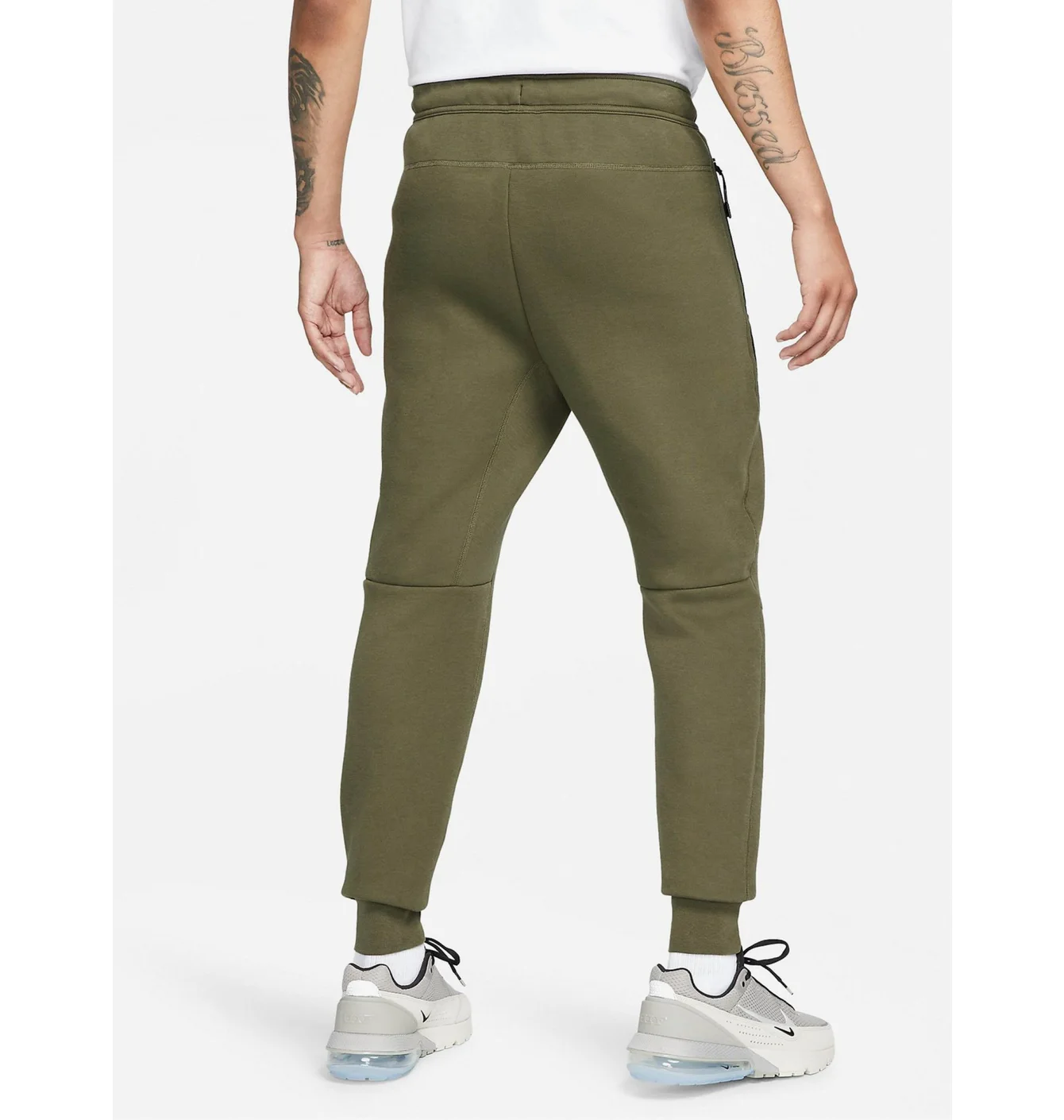 Штани чоловічі Nike Sportswear Tech Fleece Joggers Olive FB8002-222