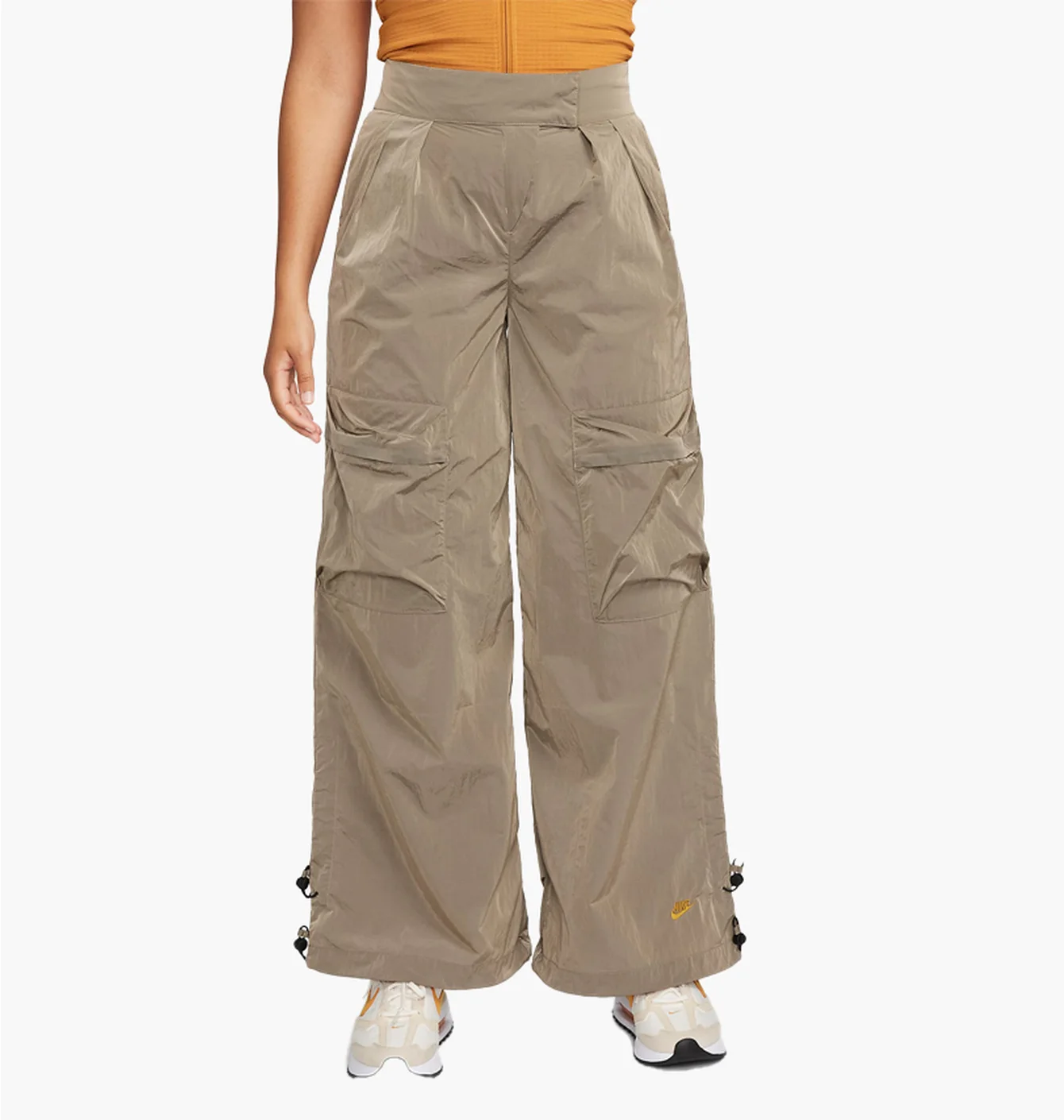 Штани жіночі Nike Sportswear Tech Pack WomenS Repel Pants Brown FB8358-247