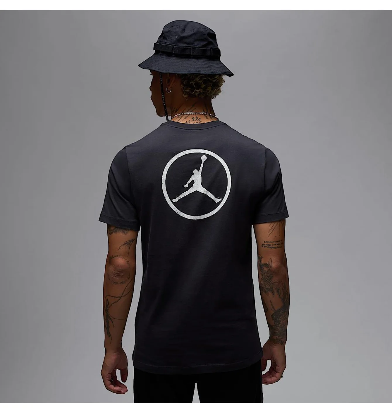 Футболка чоловіча Air Jordan M Car Ss Crew Black IB7351-045