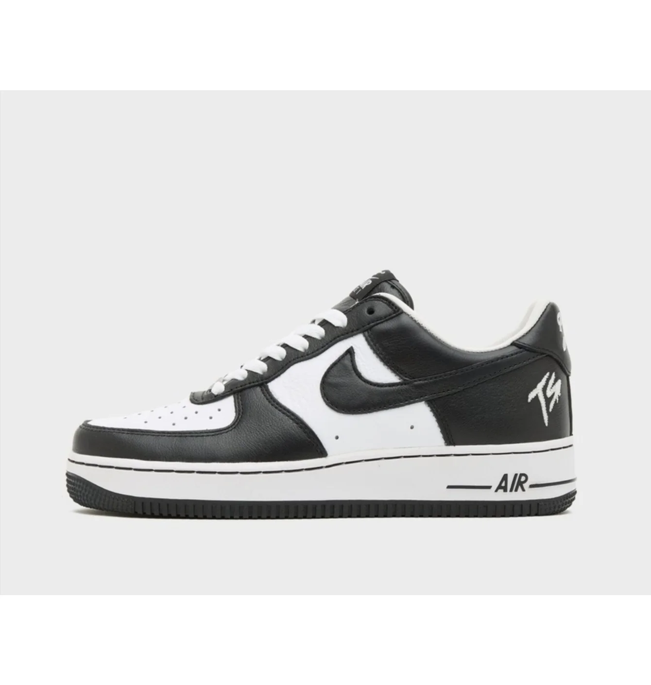 Кросівки чоловічі Nike X Terror Squad Air Force 1 White/Black FJ5756-100