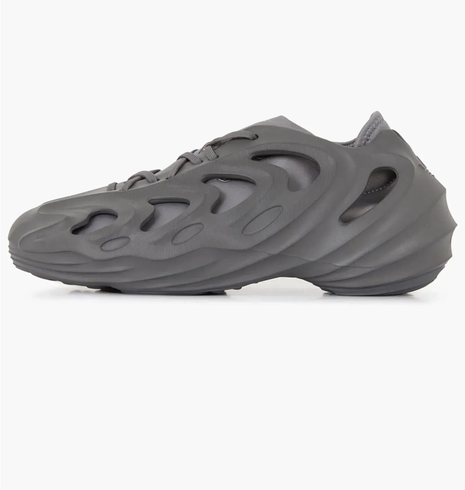 Кросівки чоловічі Adidas Adifom Q (IE7448)