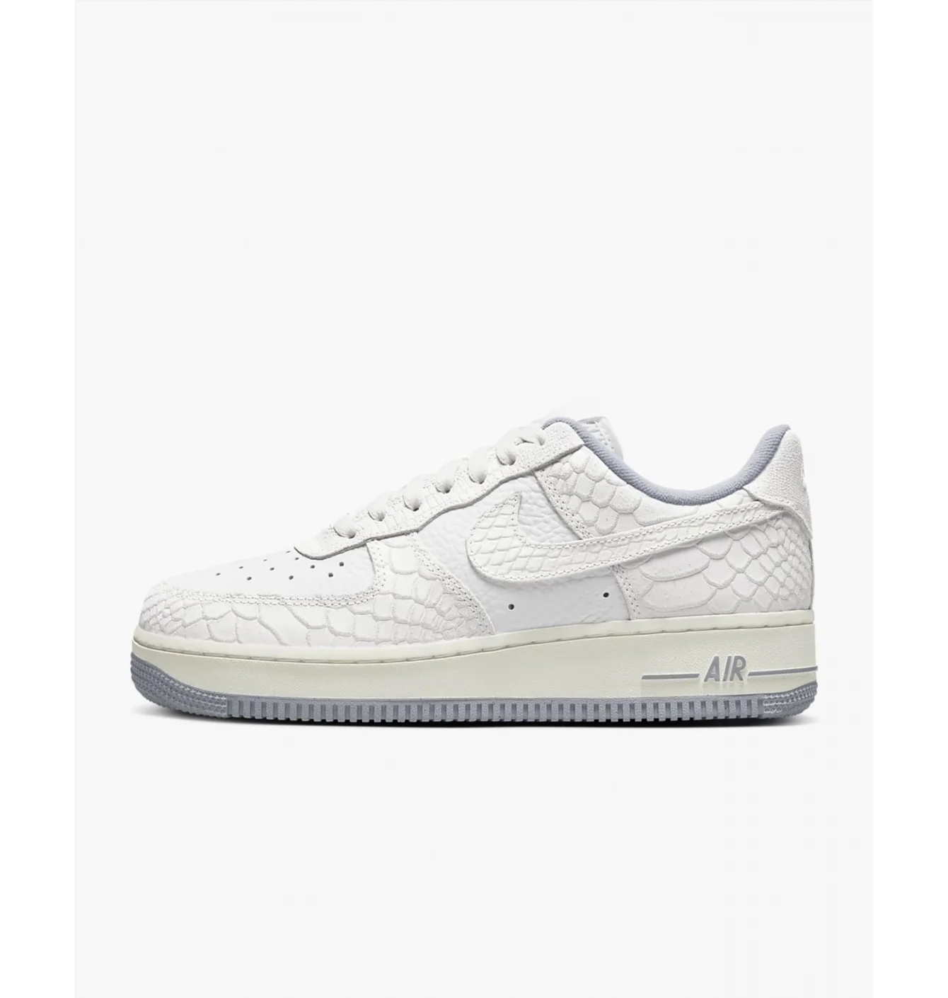 W NIKE AIR FORCE 1