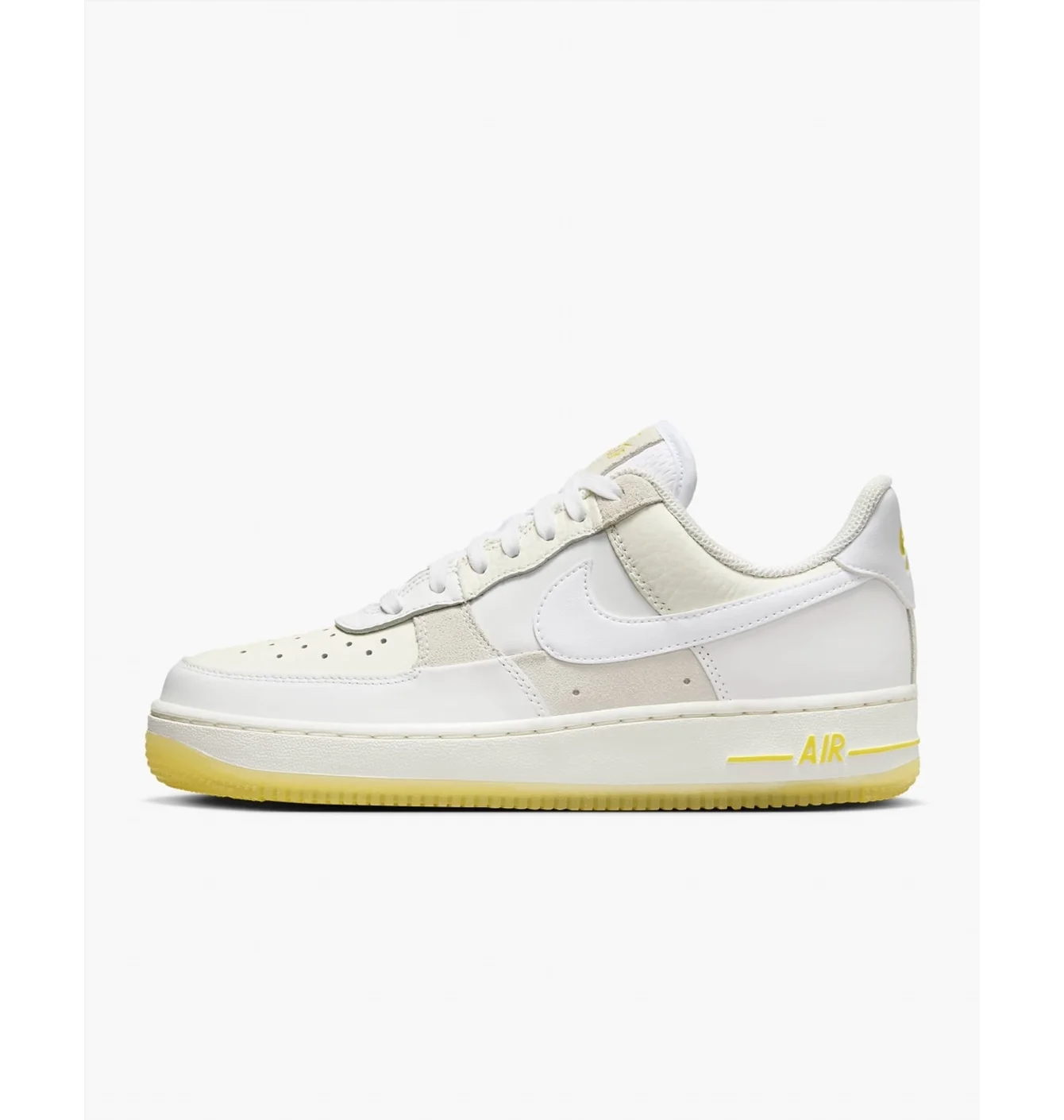 Кросівки жіночі Nike Air Force 1 07 Low Shoes Beige FQ0709-100