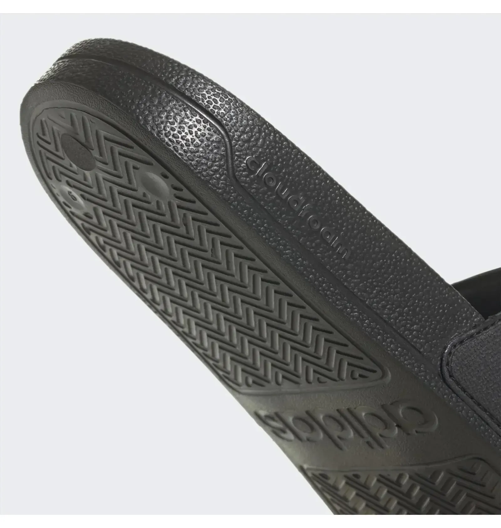 Тапочки унісекс Adidas Adilette Shower Black (GZ3779)