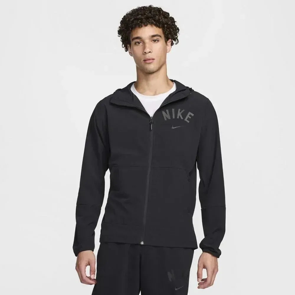 Вітровка чоловіча Nike Unlimited Swoosh Repel Versatile (FZ1070-010)