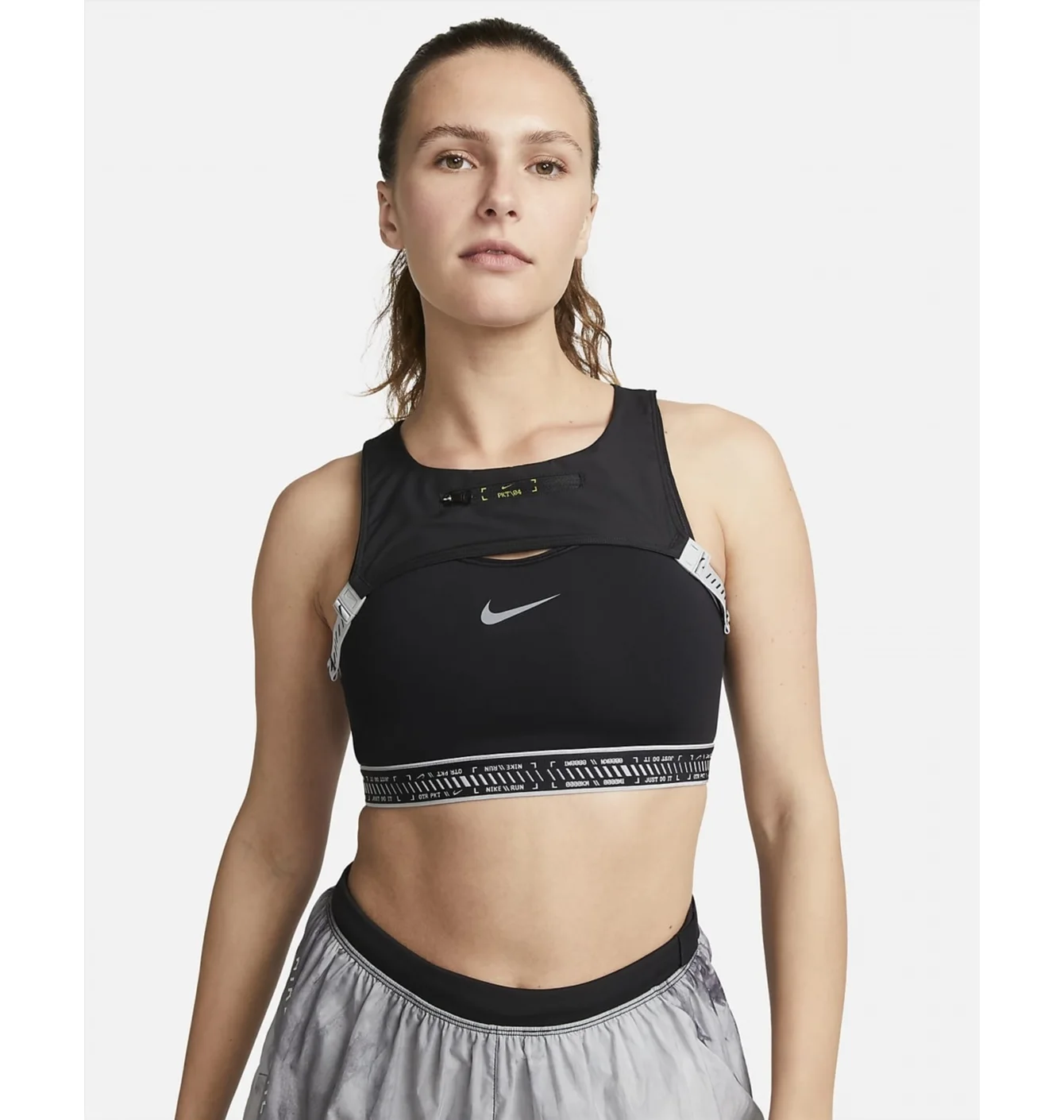 Топ жіночий Nike Swoosh On The Run Black DX6505-010