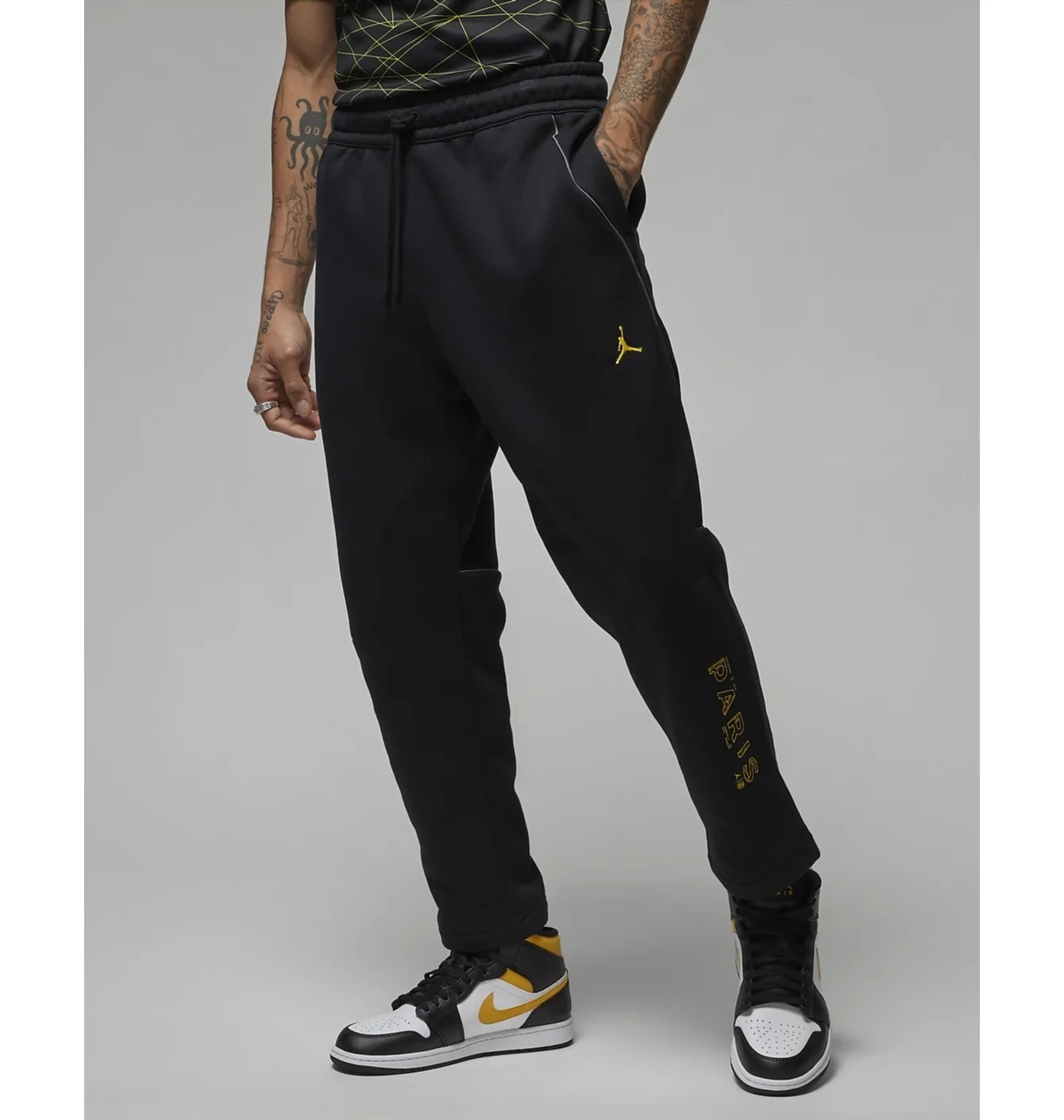 Штани чоловічі Nike Paris Saint-Germain Black Dv0621-010