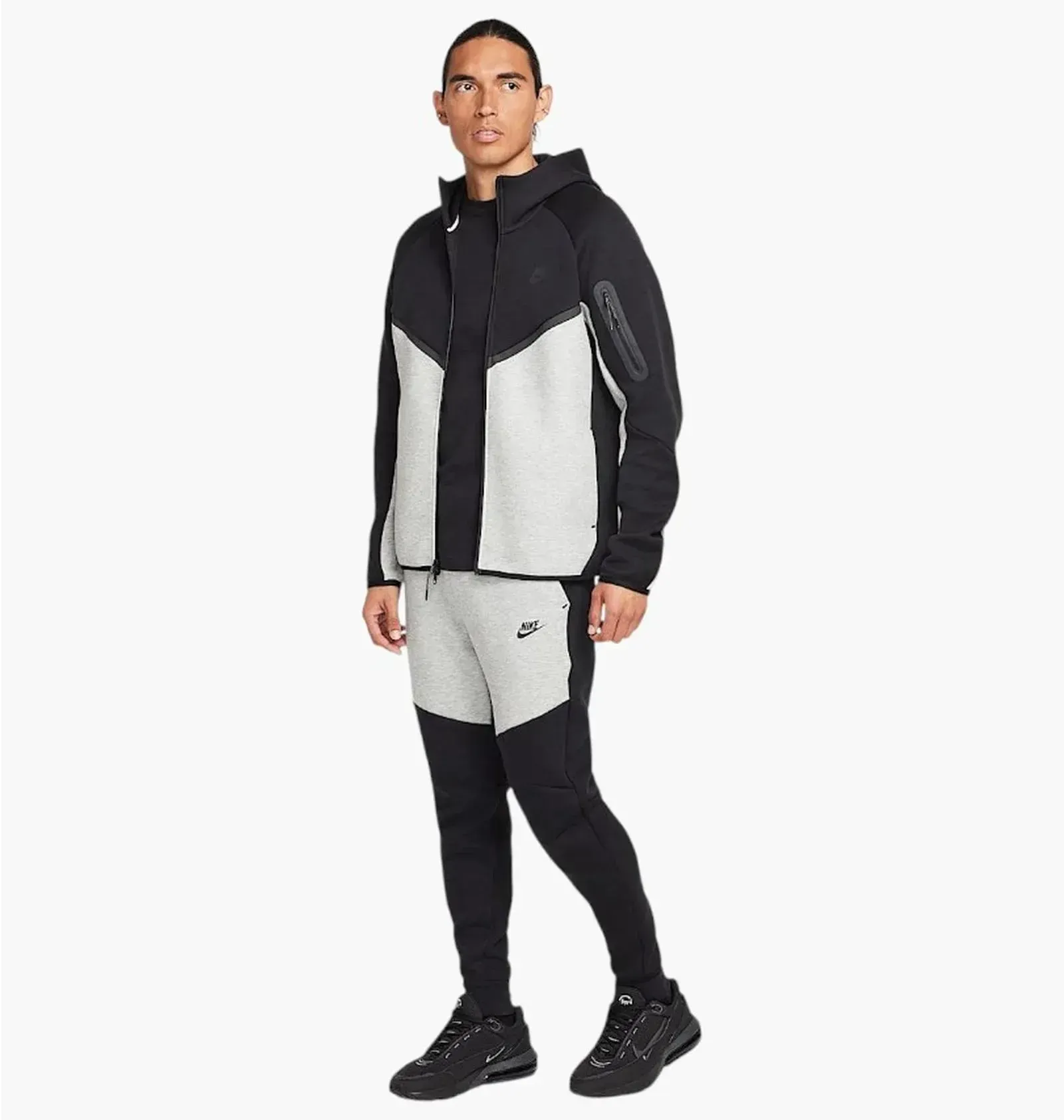 Спортивний костюм чоловічий Nike Tech Fleece Black/Grey (HV0949-011__HV0959-011)