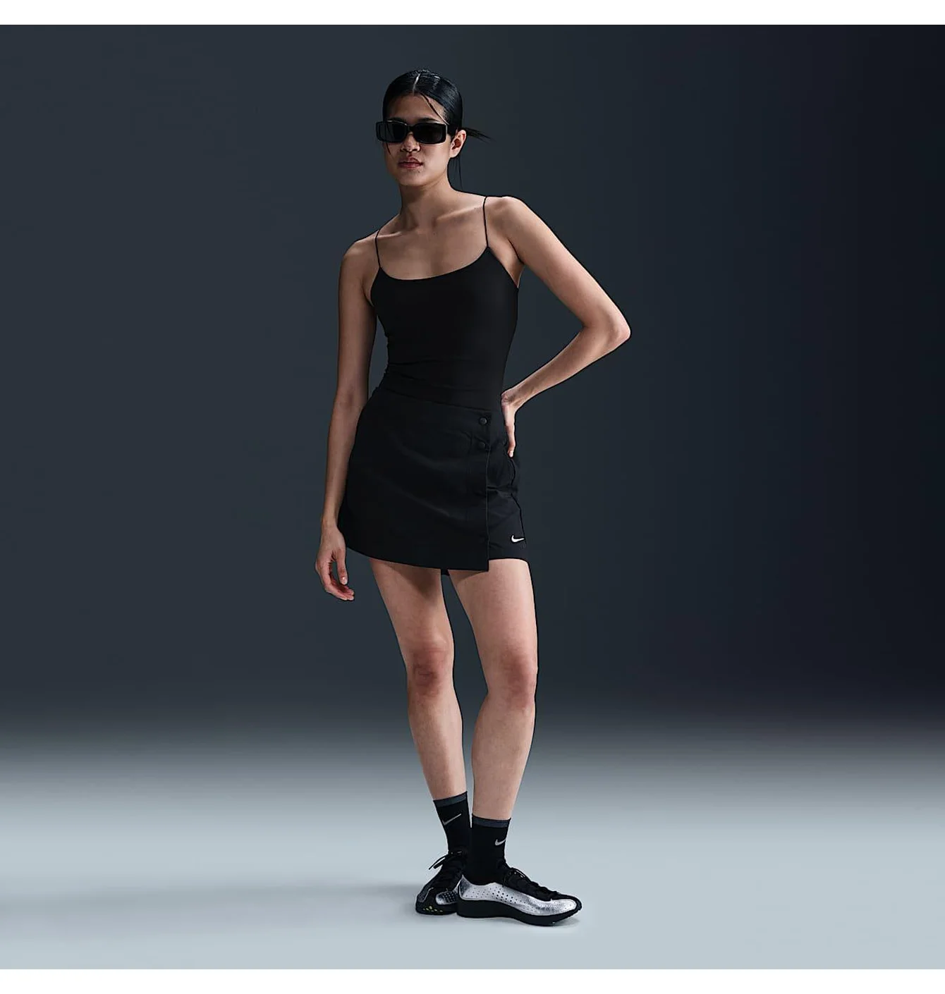 Шорти жіночі Nike Sportswear Essential Black HM6979-010