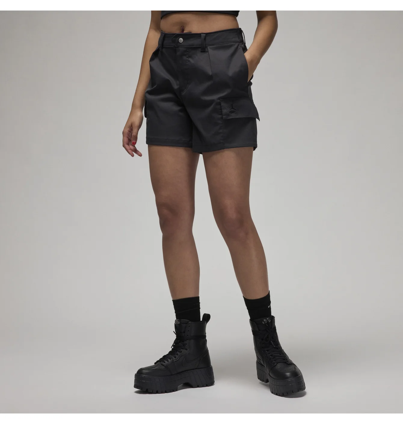 Шорти жіночі Air Jordan Chicago Black FN5681-010