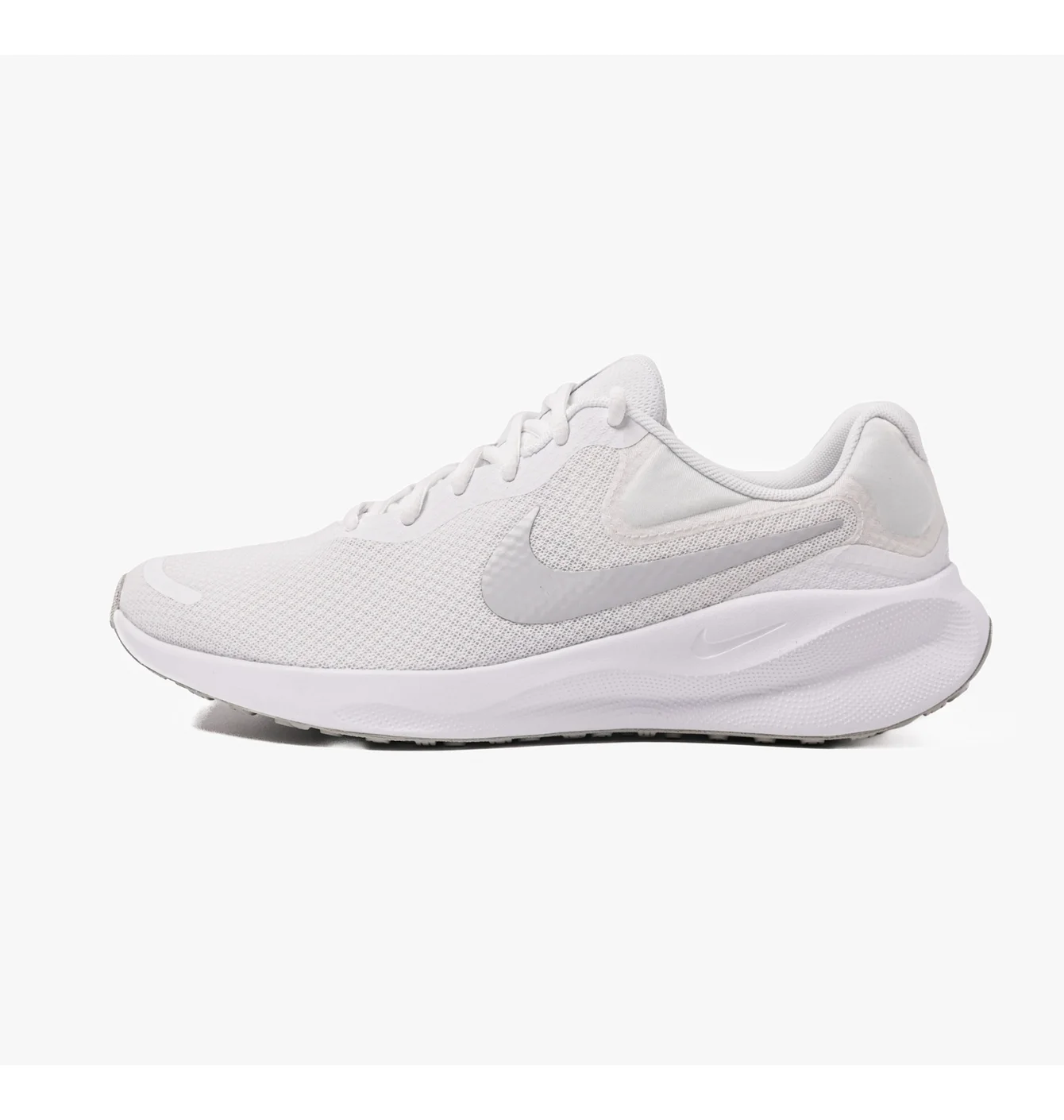 Кросівки чоловічі Nike Revolution 7 White FB2207-100