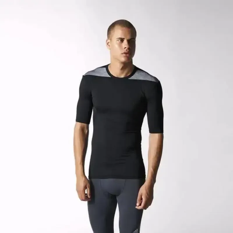 Термобілизна чоловіча Adidas Techfit Core Tee (D82011)