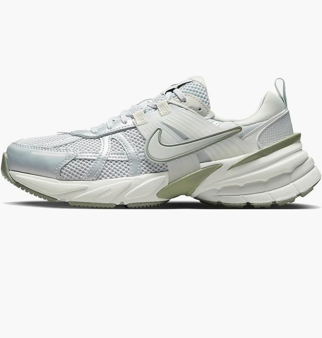 Кросівки жіночі Nike V2K Run Shoes White FD0736-006