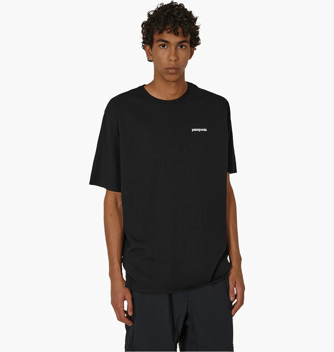 Футболка чоловіча Patagonia P-6 Logo Responsibili T-Shirt Black 38504