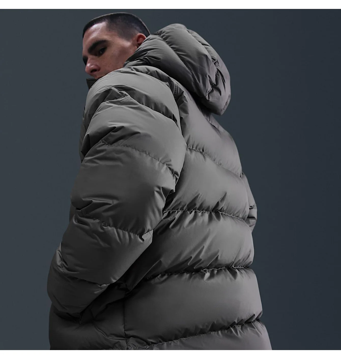 Пуховик чоловічий Nike Club Grey IB2973-068