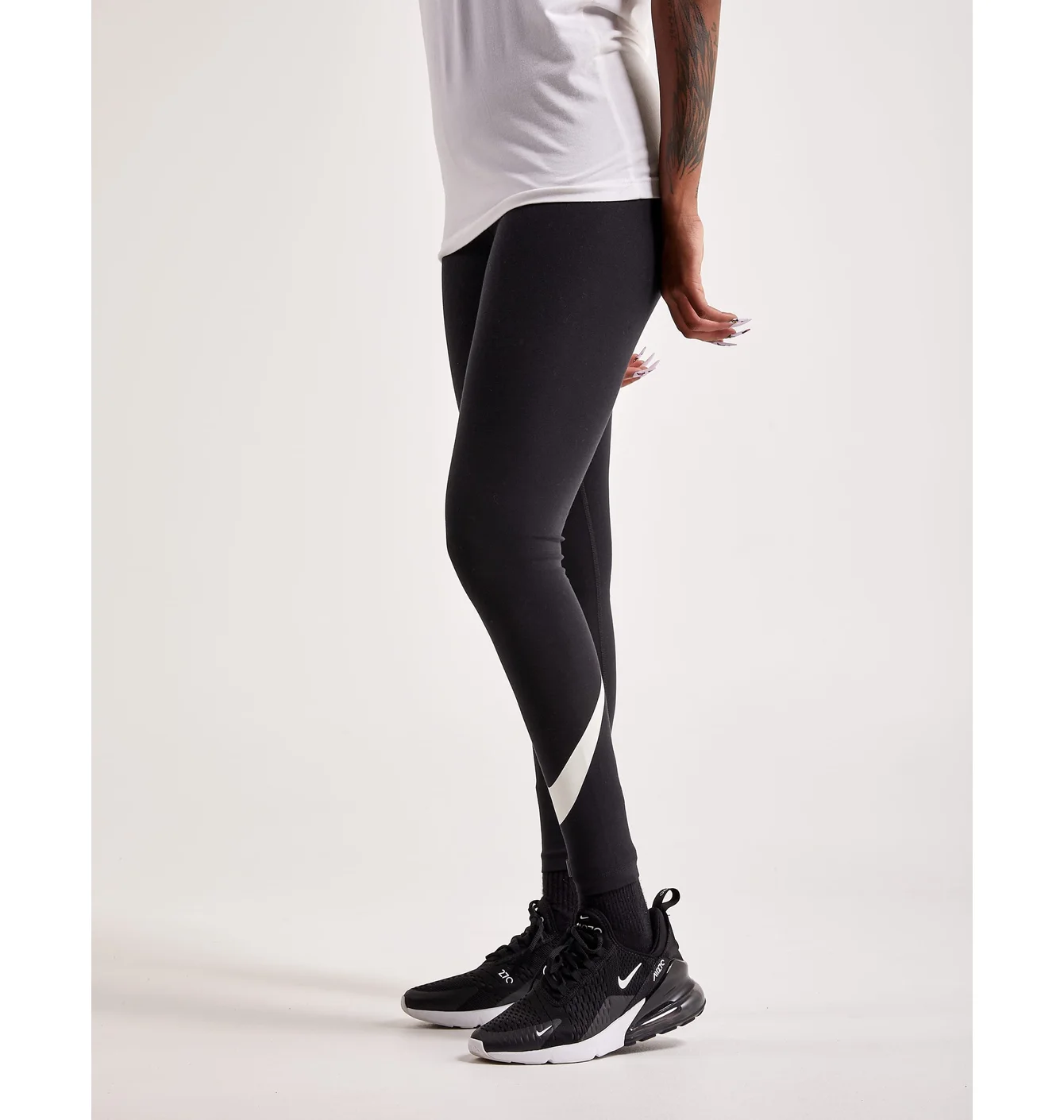 Легінси жіночі Nike Hr Tght Swsh Black DV7795-010