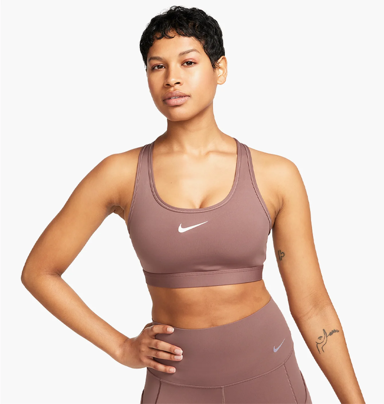 Топ жіночий Nike Swoosh Medium Support Violet DX6821-208