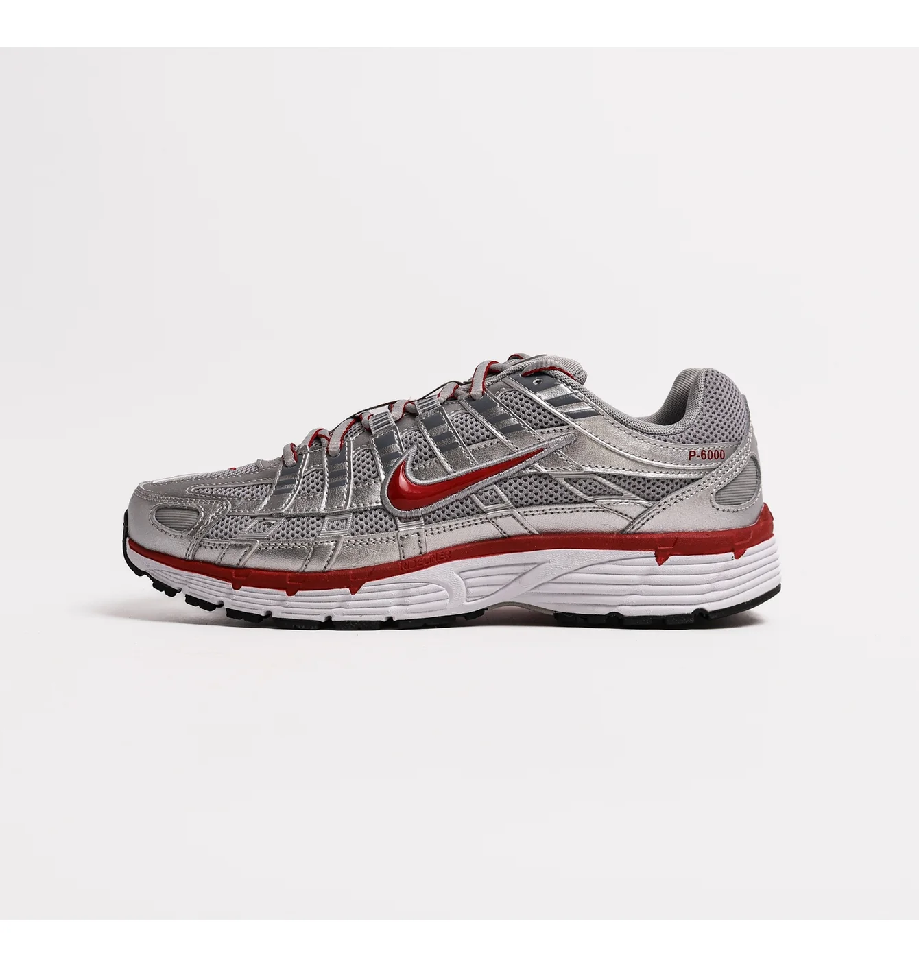 Кросівки чоловічі Nike P-6000 Metallic CD6404-024