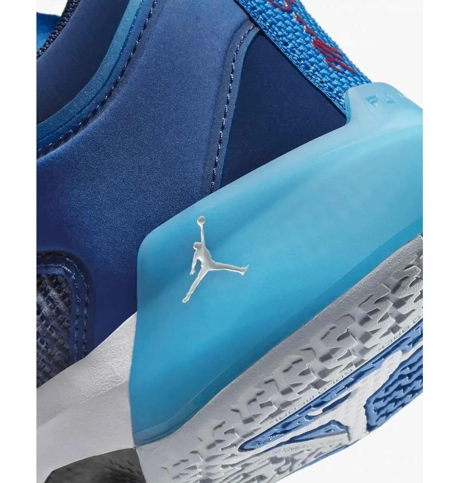 Кросівки чоловічі Nike Xxxvii Low Fraternity Blue (DV9909-401)