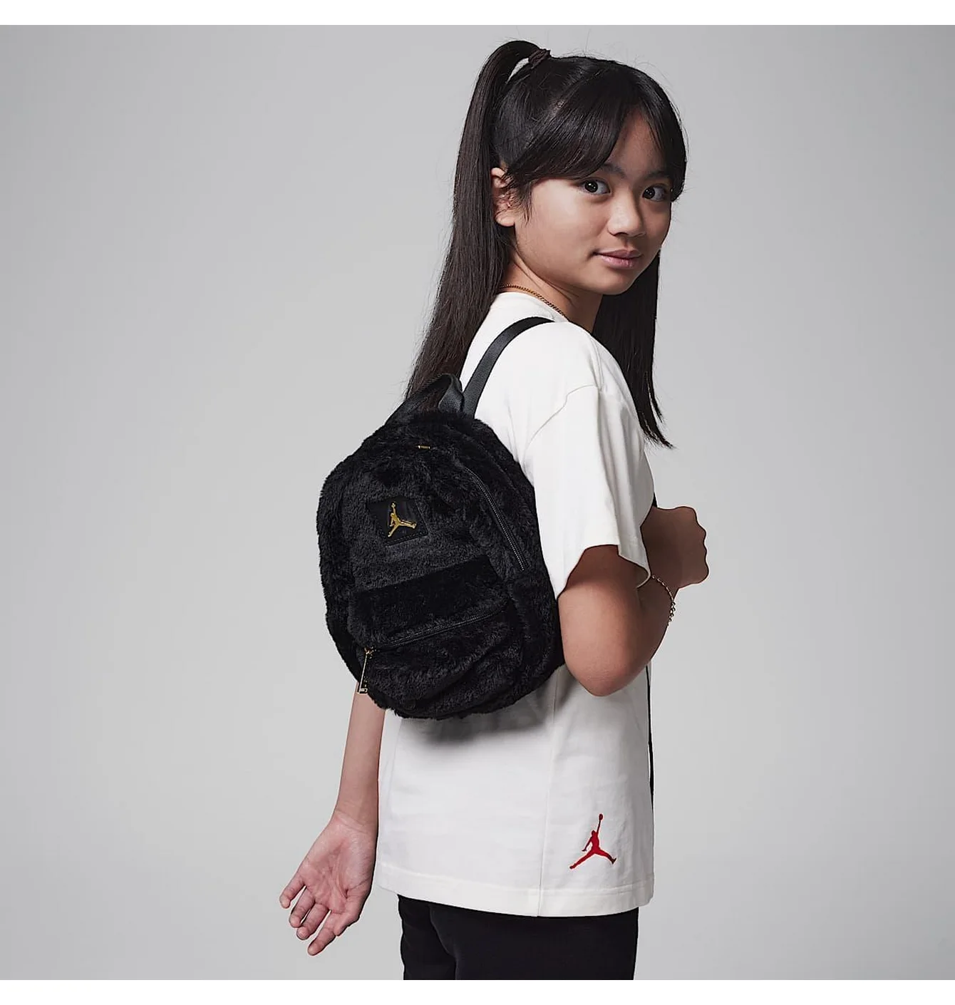 Рюкзак дитячий Air Jordan Big Kids Faux Fur Mini Backpack Black HV8004-010