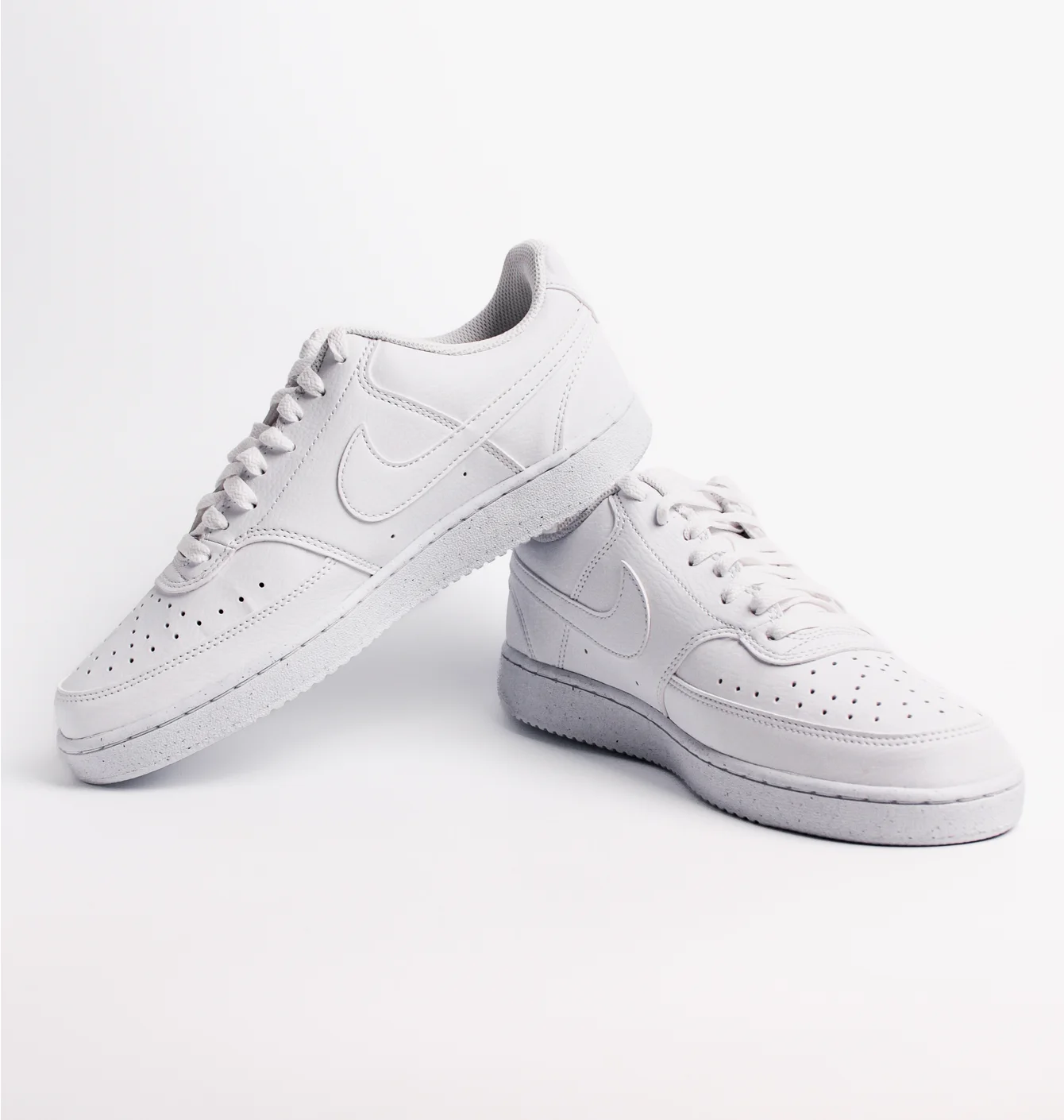 Кросівки чоловічі Nike COURT VISION LO NN DH2987-100