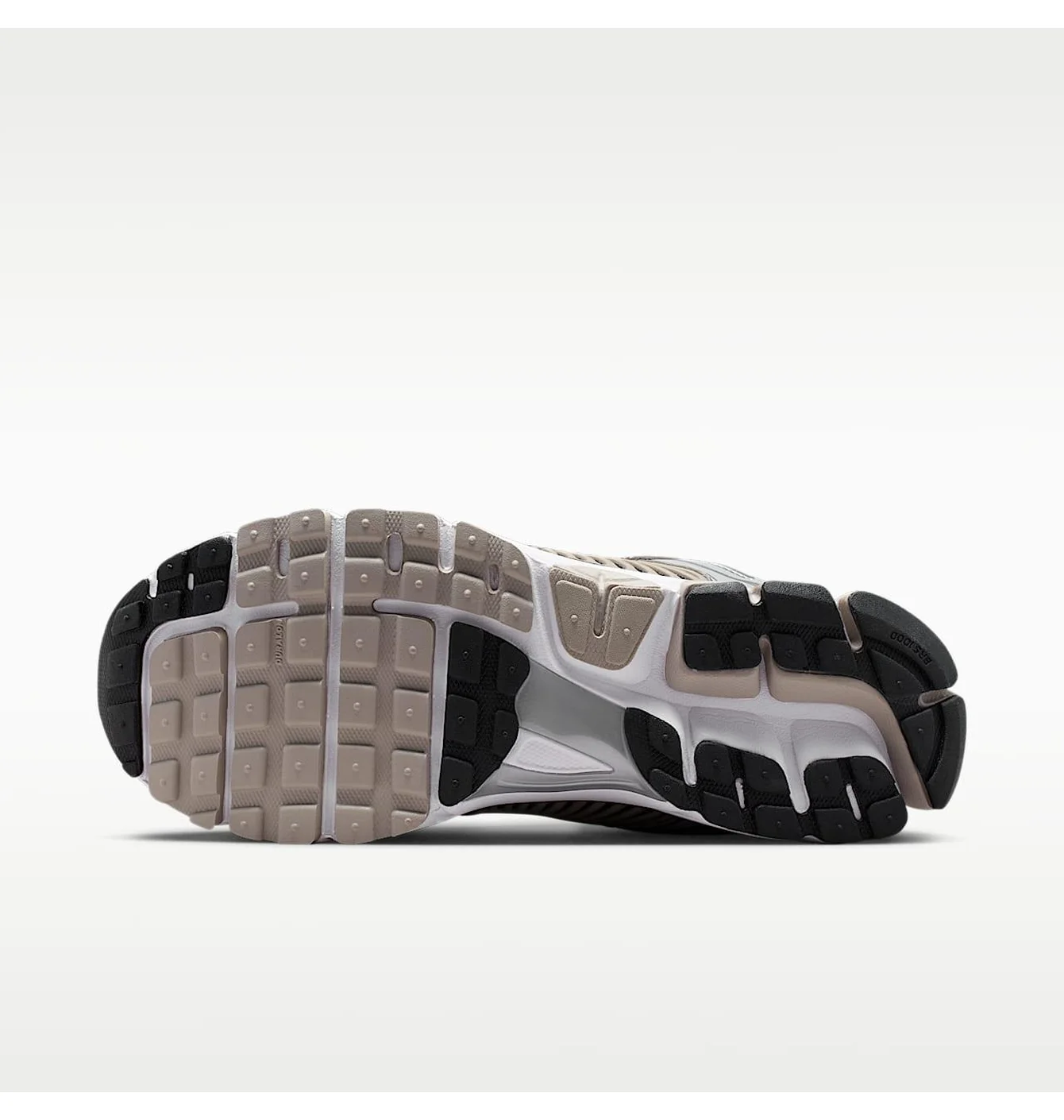 Кросівки чоловічі Nike Zoom Vomero 5 Grey FJ4151-007