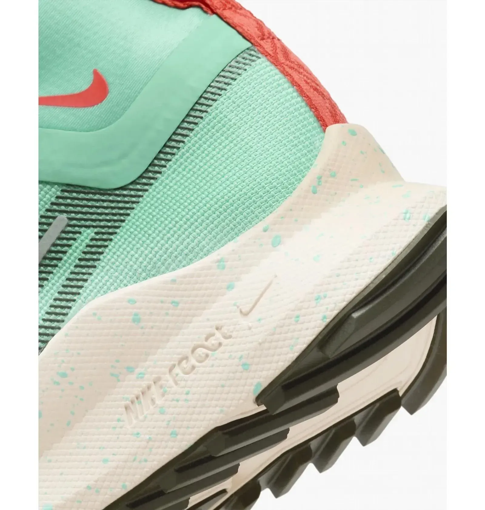 Кросівки для бігу жіночі Nike Pegasus Trail 4 Gore-Tex (DJ7929-301)