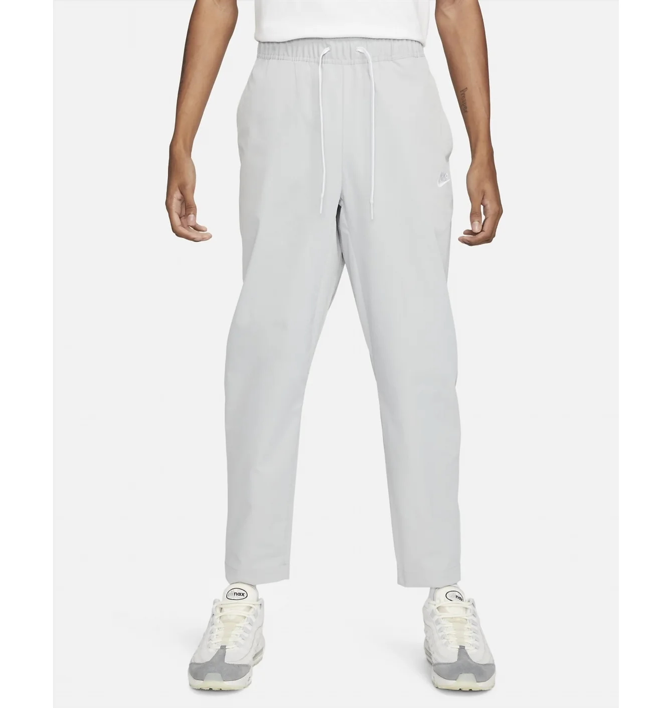 Штани чоловічі Nike Club Woven Tapered Leg Pants Grey DX0623-077