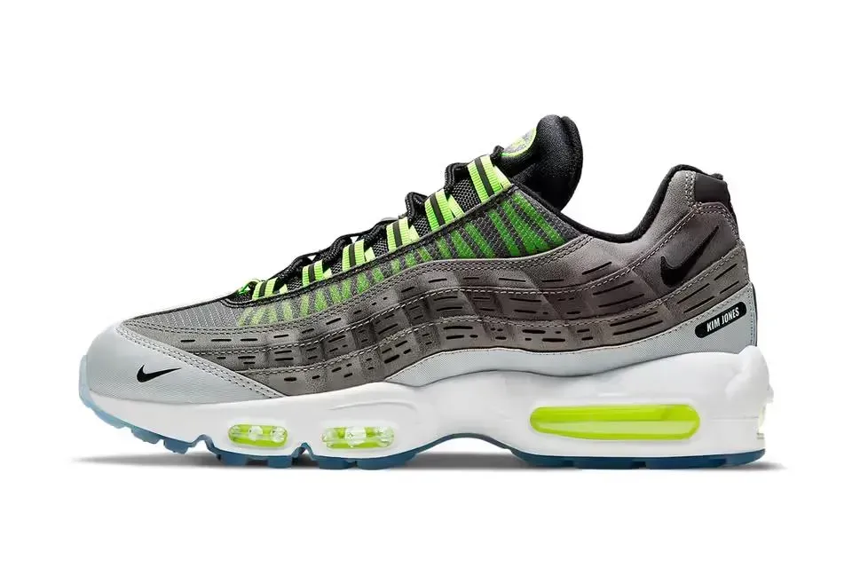 Кросівки жіночі Nike Air Max 95 / Kim Jones (DD1871-002)