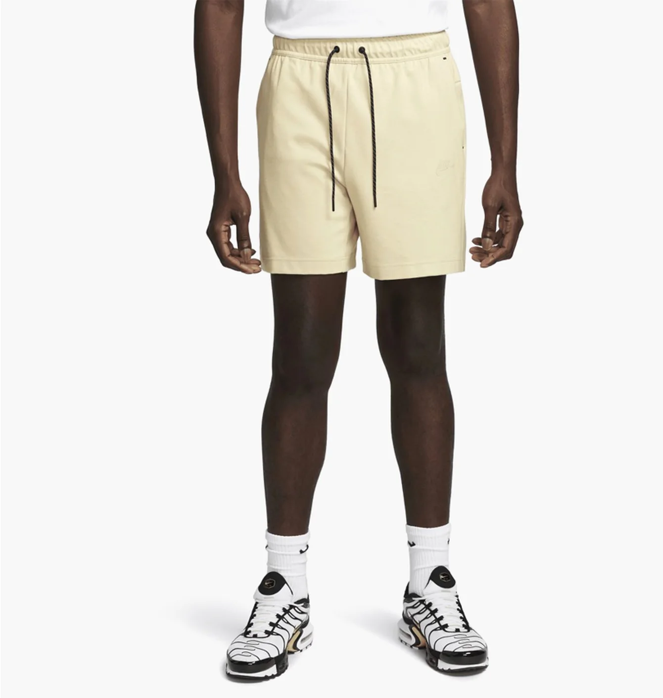Шорти чоловічі Nike M Tech Lghtwht Short Yellow DX0828-783