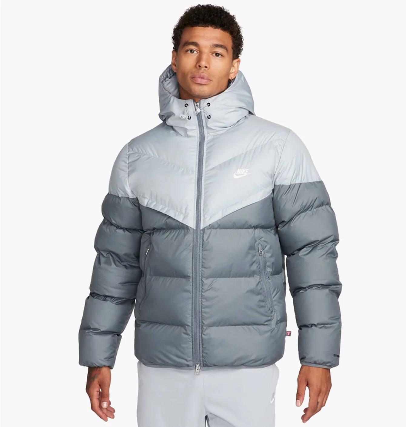 Пуховик чоловічий Nike Sf Wr Pl-Fld Hd Jkt Grey FB8185-077