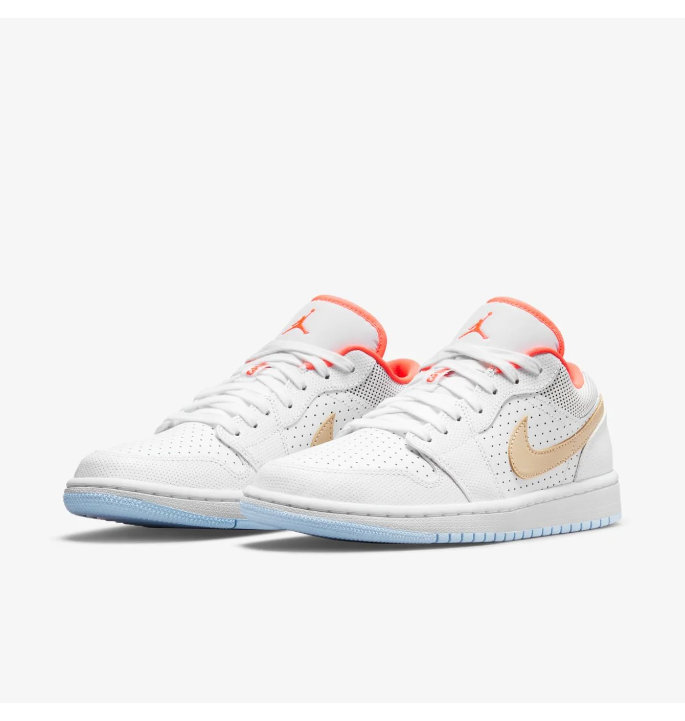Кросівки жіночі Air Jordan 1 Low Se White Sesame White DC9509-100