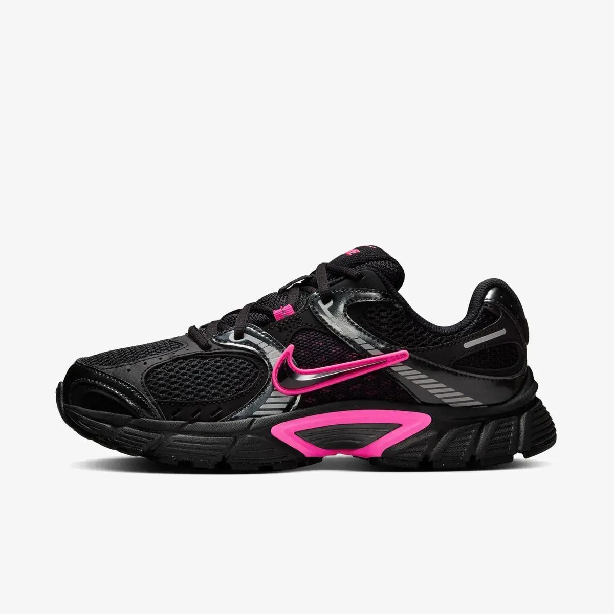 Кросівки жіночі Nike W V5 Rnr (HQ7901-002)