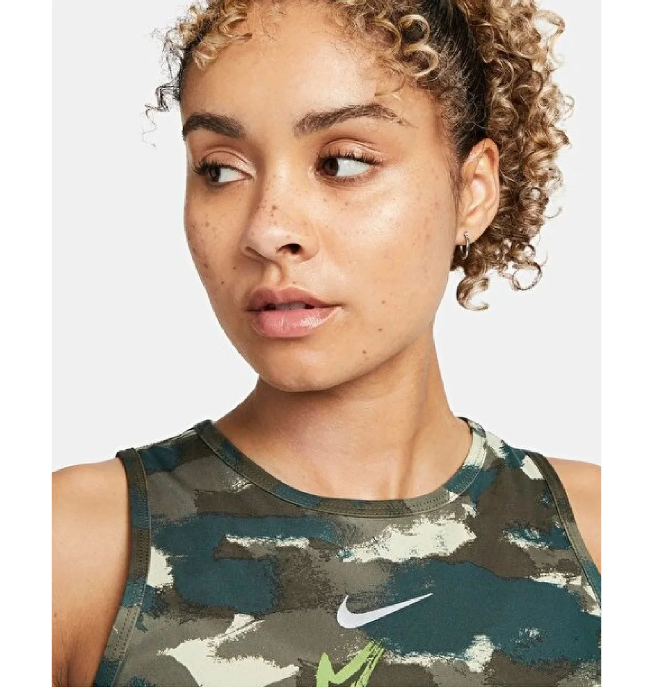 Майка жіноча Nike Dri-Fit Camo DM7704-371