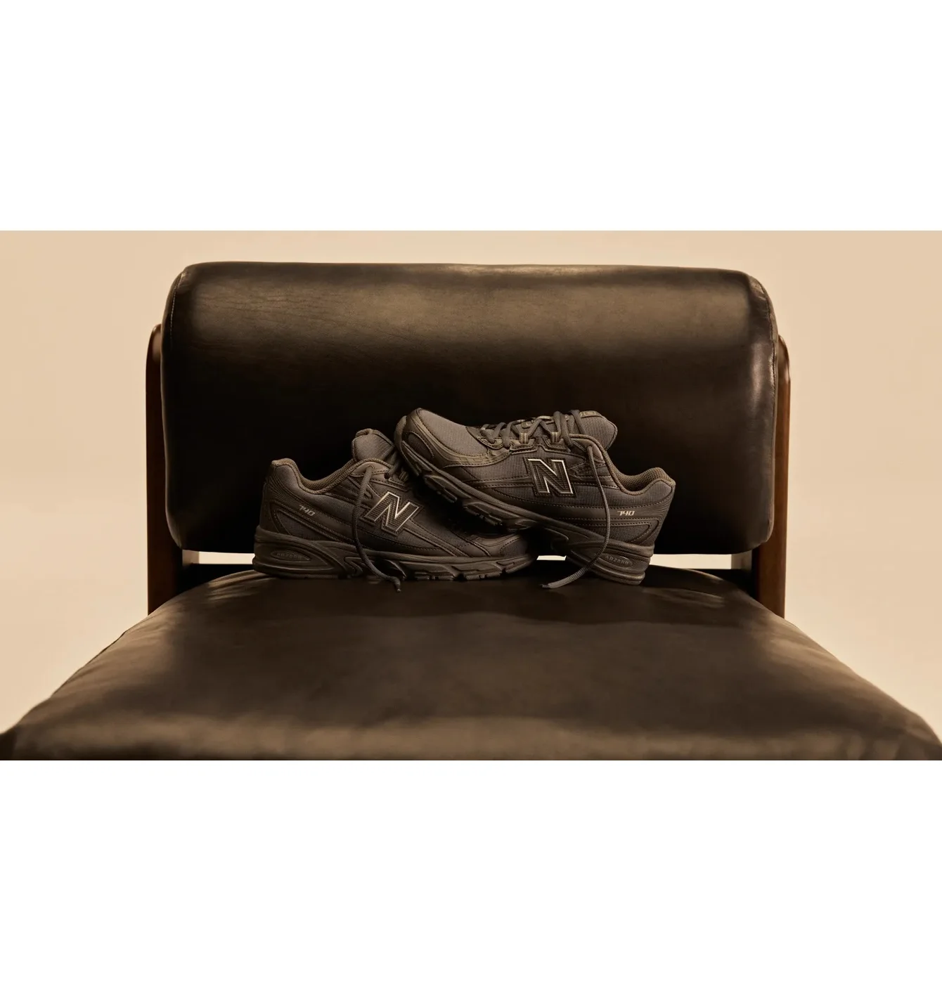Кросівки унісекс New Balance 740 Grey U740SS2
