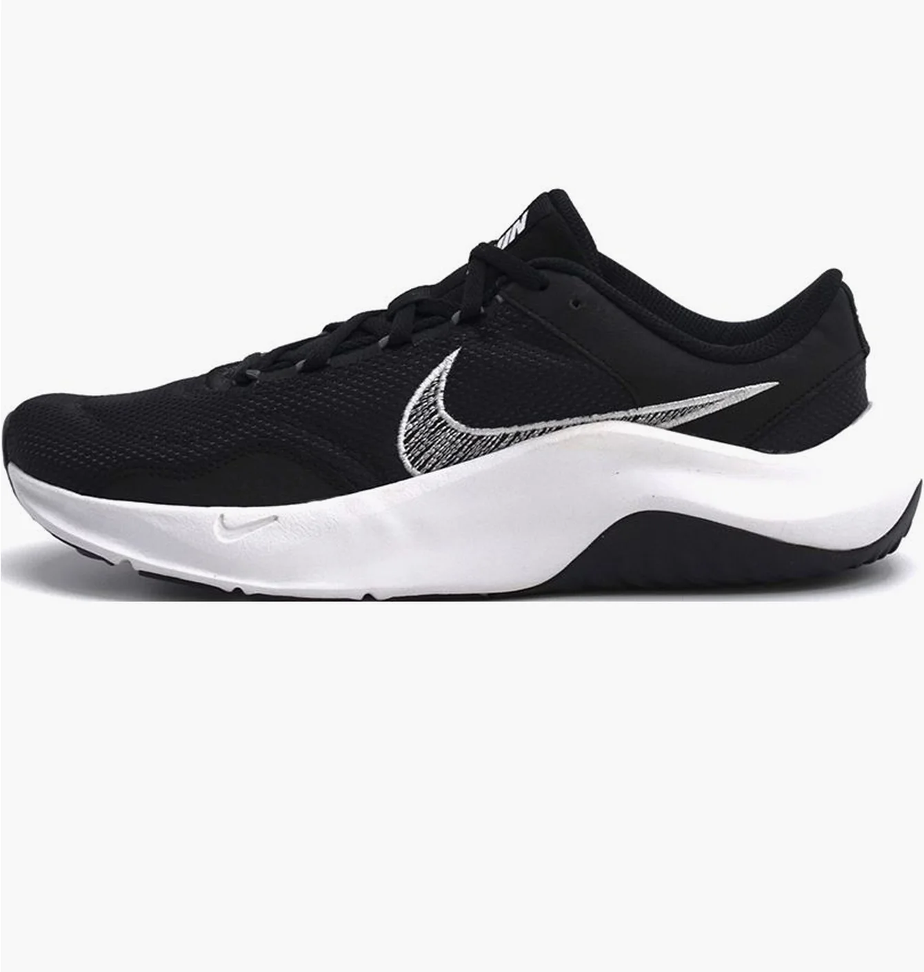 Кросівки чоловічі Nike Legend Essential 3 Next Nature Training Shoes Black Dm1120-001