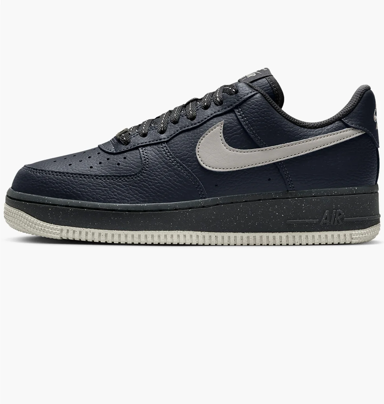 Кросівки жіночі Nike Air Force 1 07 Black FZ4350-001