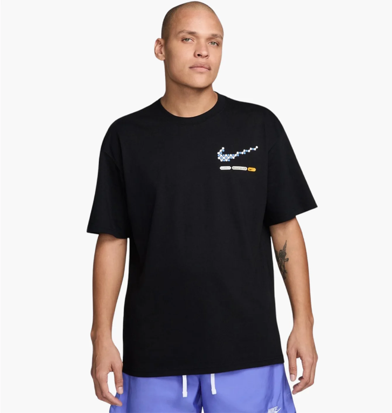 Футболка чоловіча Nike Sportswear Black FV3714-010