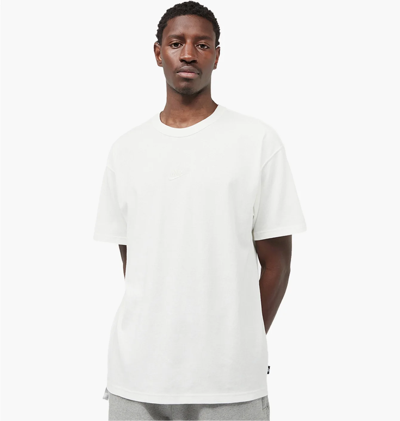 Футболка чоловіча Nike Nrg Premium Essentials T-Shirt White DO7392-101